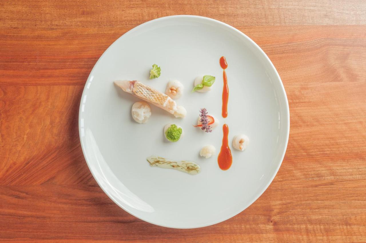 Hotel Restaurant Zur Sonne St. Peter Екстериор снимка