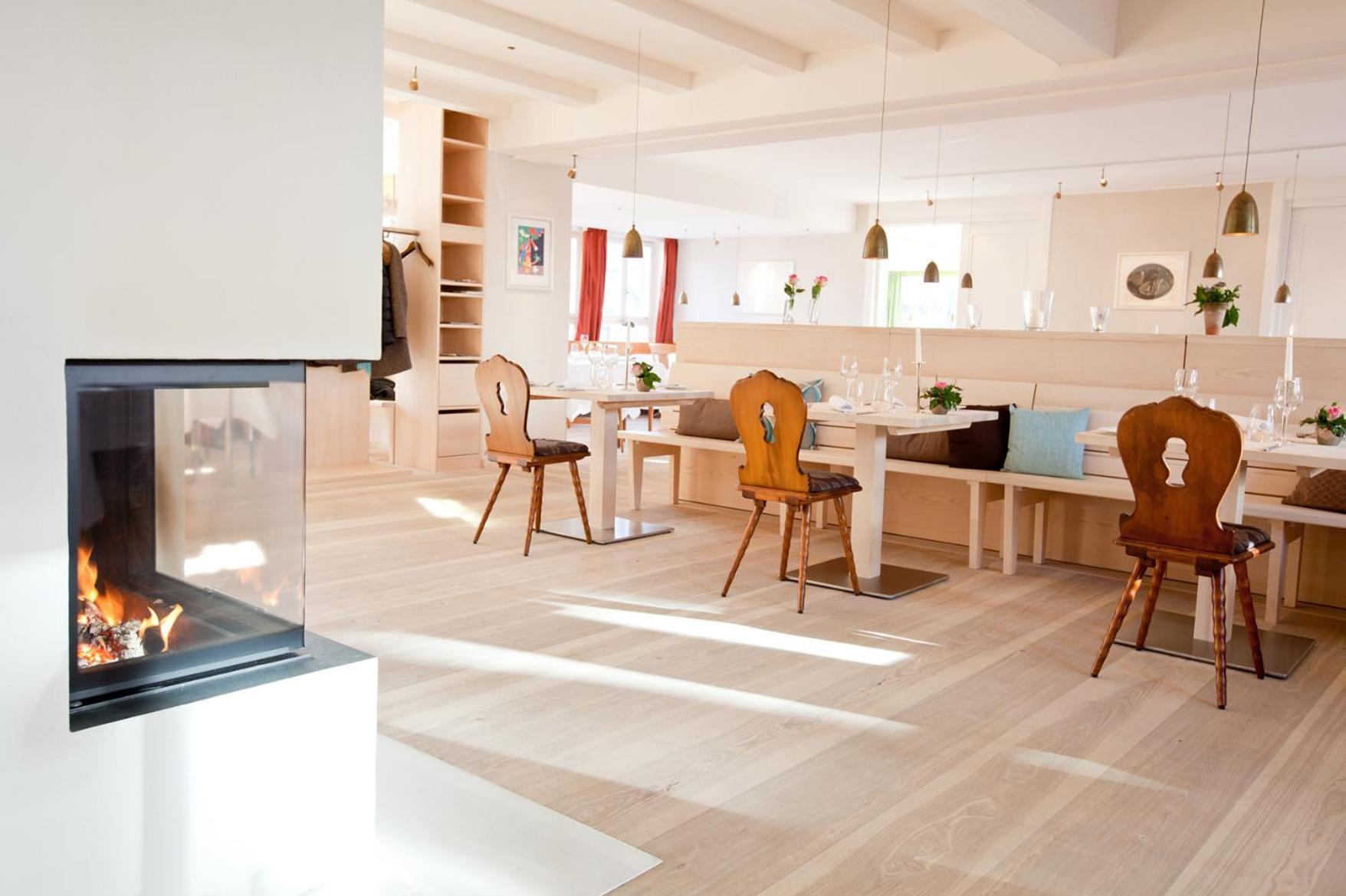 Hotel Restaurant Zur Sonne St. Peter Екстериор снимка